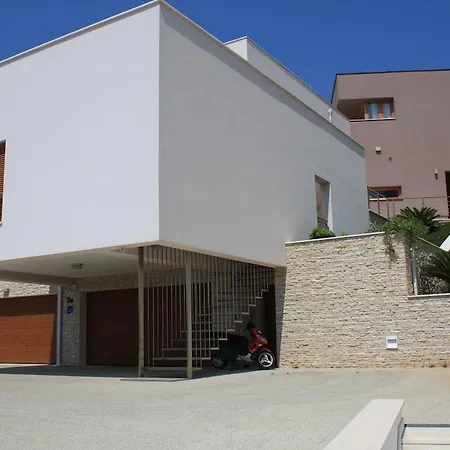 Διαμέρισμα Studio Lusajo Seget Vranjica