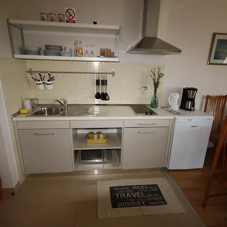 Διαμέρισμα Studio Lusajo Seget Vranjica