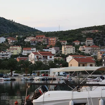 Διαμέρισμα Studio Lusajo *